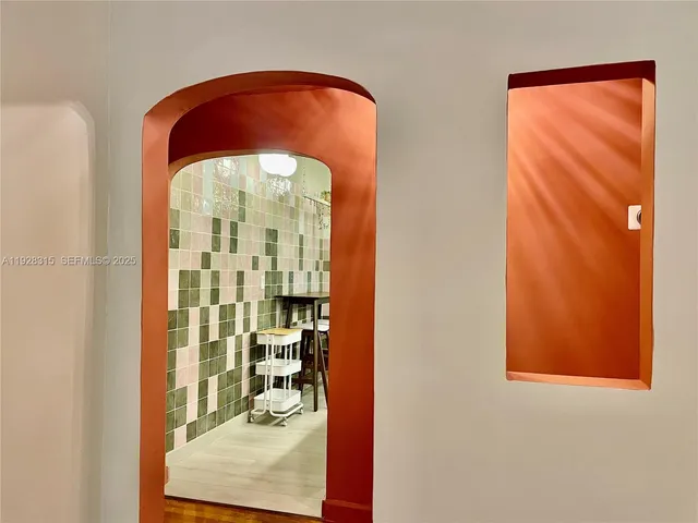 $2,200 | 1571 Pennsylvania Avenue, Unit 4S, Miami Beach, FL 33139