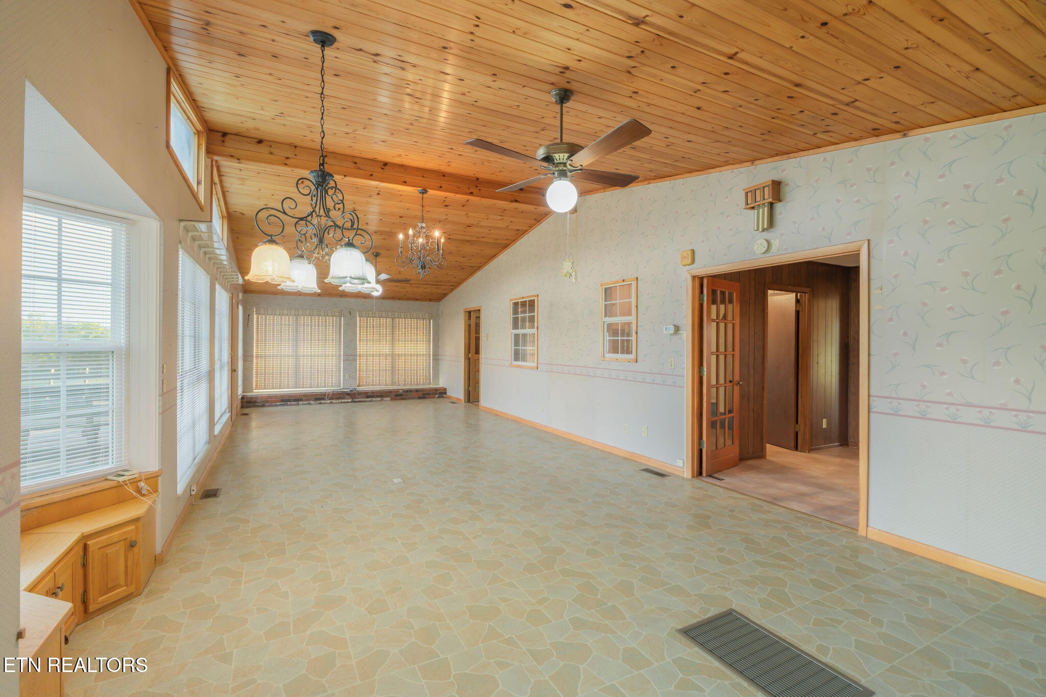 119 County Road 686 Riceville, TN 37370 - Photo 7 of 58 Gallery Image 7