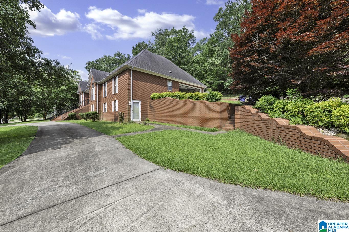 1410 Park Avenue Oneonta, AL 35121 - Photo 5 of 29