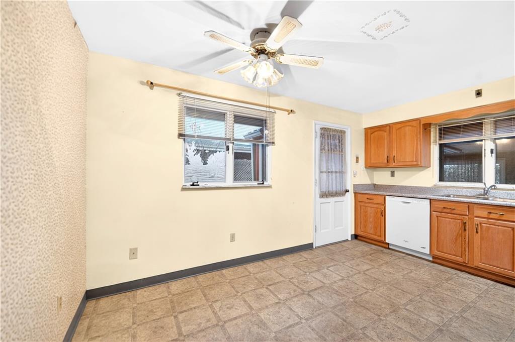 400 Ridge Avenue Monessen, PA 15062 - Photo 11 of 38