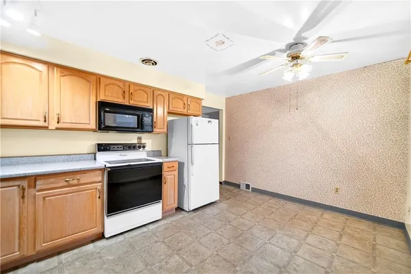 $149,900 | 400 Ridge Avenue, Monessen, PA 15062