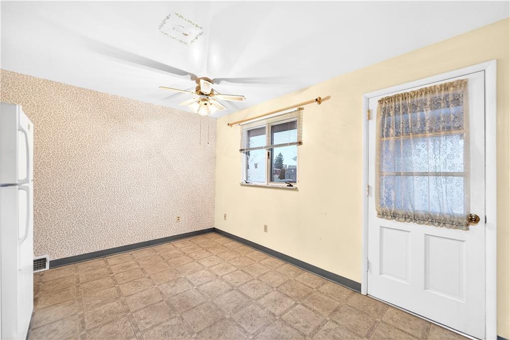 400 Ridge Avenue Monessen, PA 15062 - Photo 16 of 38