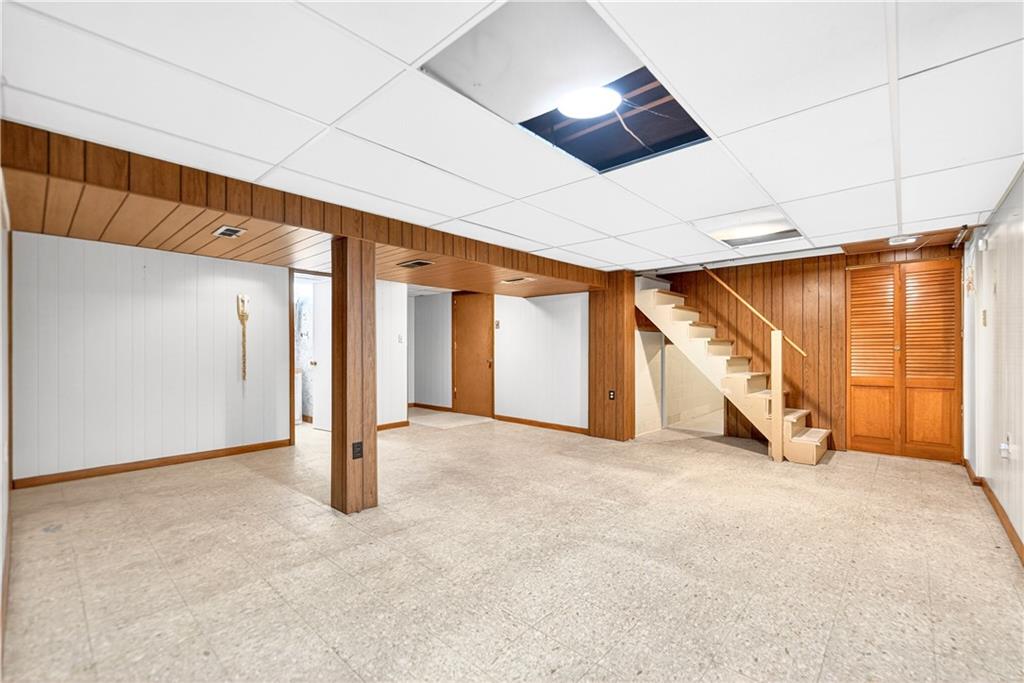 400 Ridge Avenue Monessen, PA 15062 - Photo 29 of 38