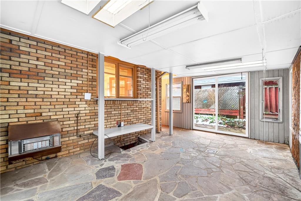 400 Ridge Avenue Monessen, PA 15062 - Photo 7 of 38