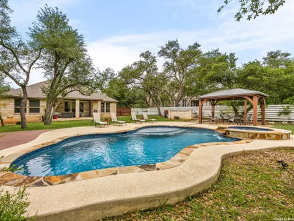 $815,000 | 244 Wentworth, Spring Branch, TX 78070