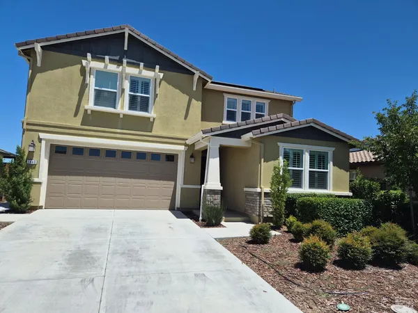 $695,000 | 1440 Goldfield Lane, Dixon, CA 95620