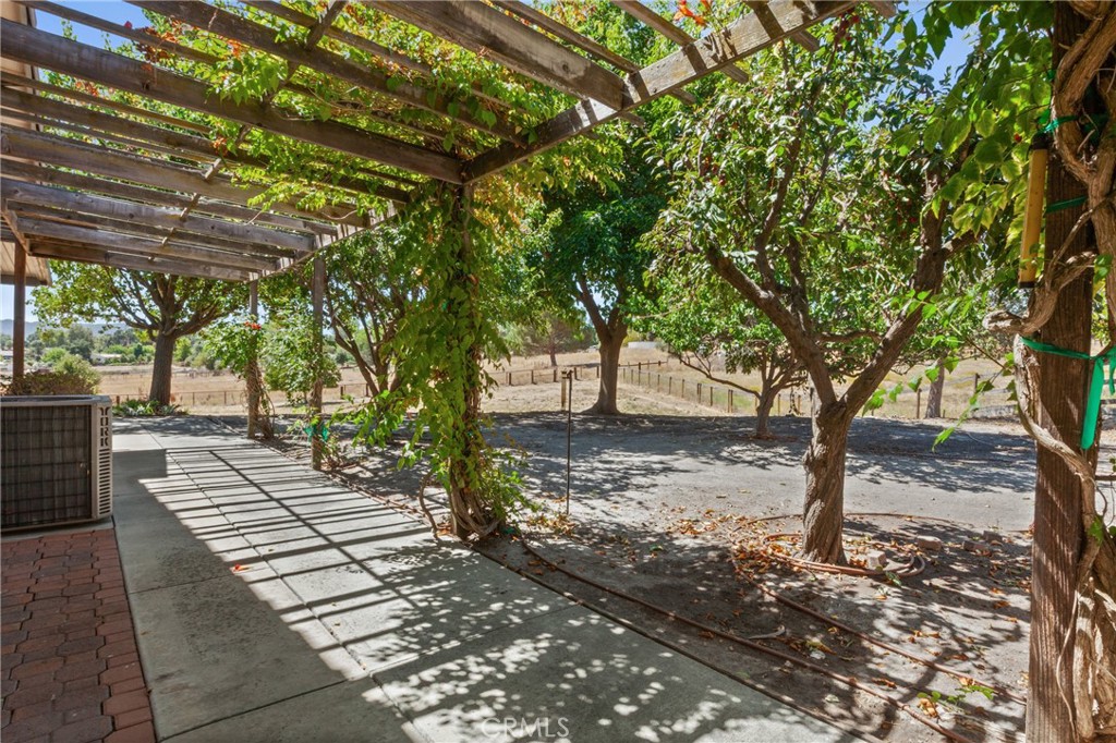 9336 Carmel Road Atascadero, CA 93422 - Photo 43 of 55 Gallery Image 43