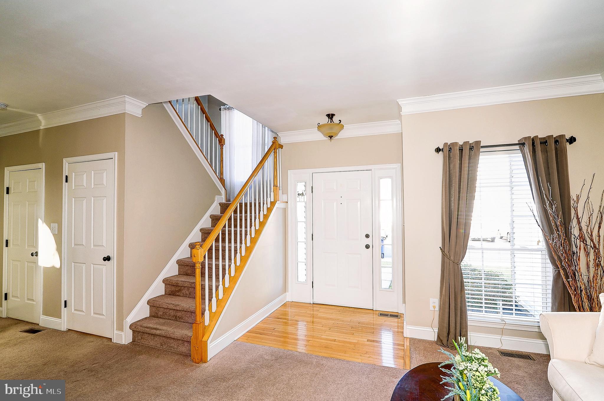 21 Windingbrook Road Bordentown, NJ 08505 - Photo 3 of 25 21 Windingbrook Rd. Entranceway