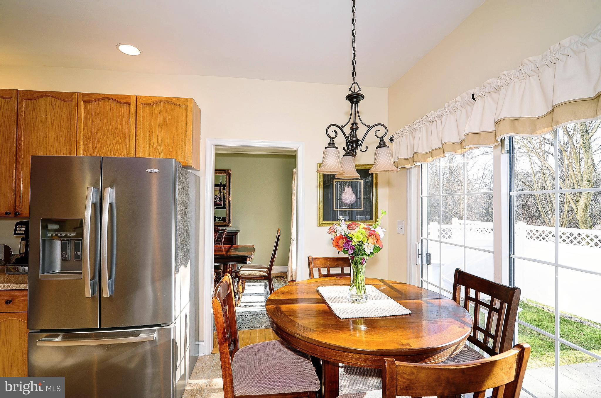 21 Windingbrook Road Bordentown, NJ 08505 - Photo 8 of 25 21 Windingbrook Rd. Kitchen
