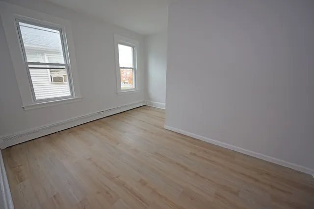 $1,700 | 358 Washington Street, Unit 2, New Britain, CT 06051