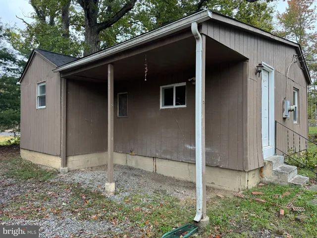 a backyard of a house