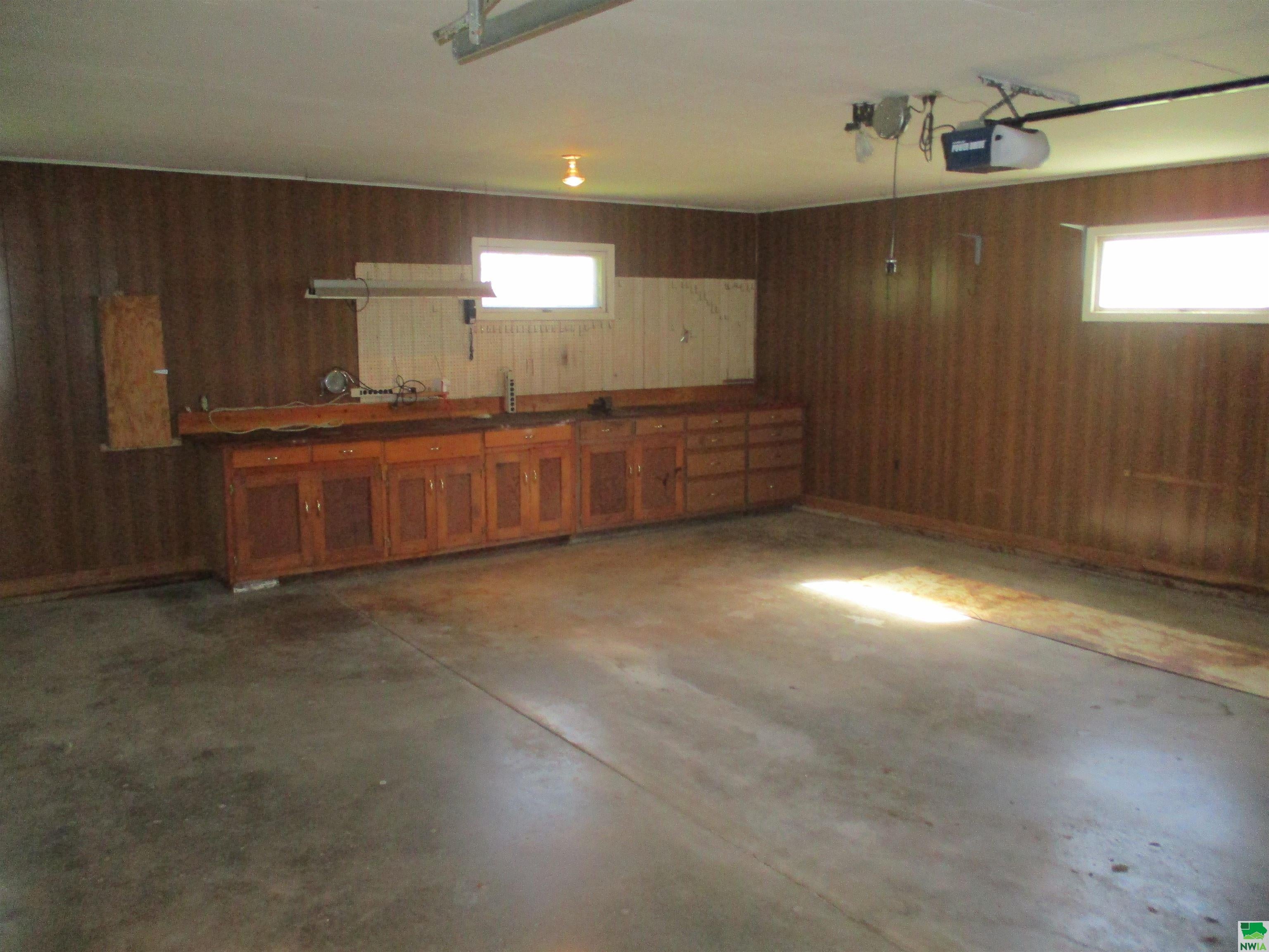 5299 Country Road Cherokee, IA 51012 - Photo 5 of 22 Gallery Image 5