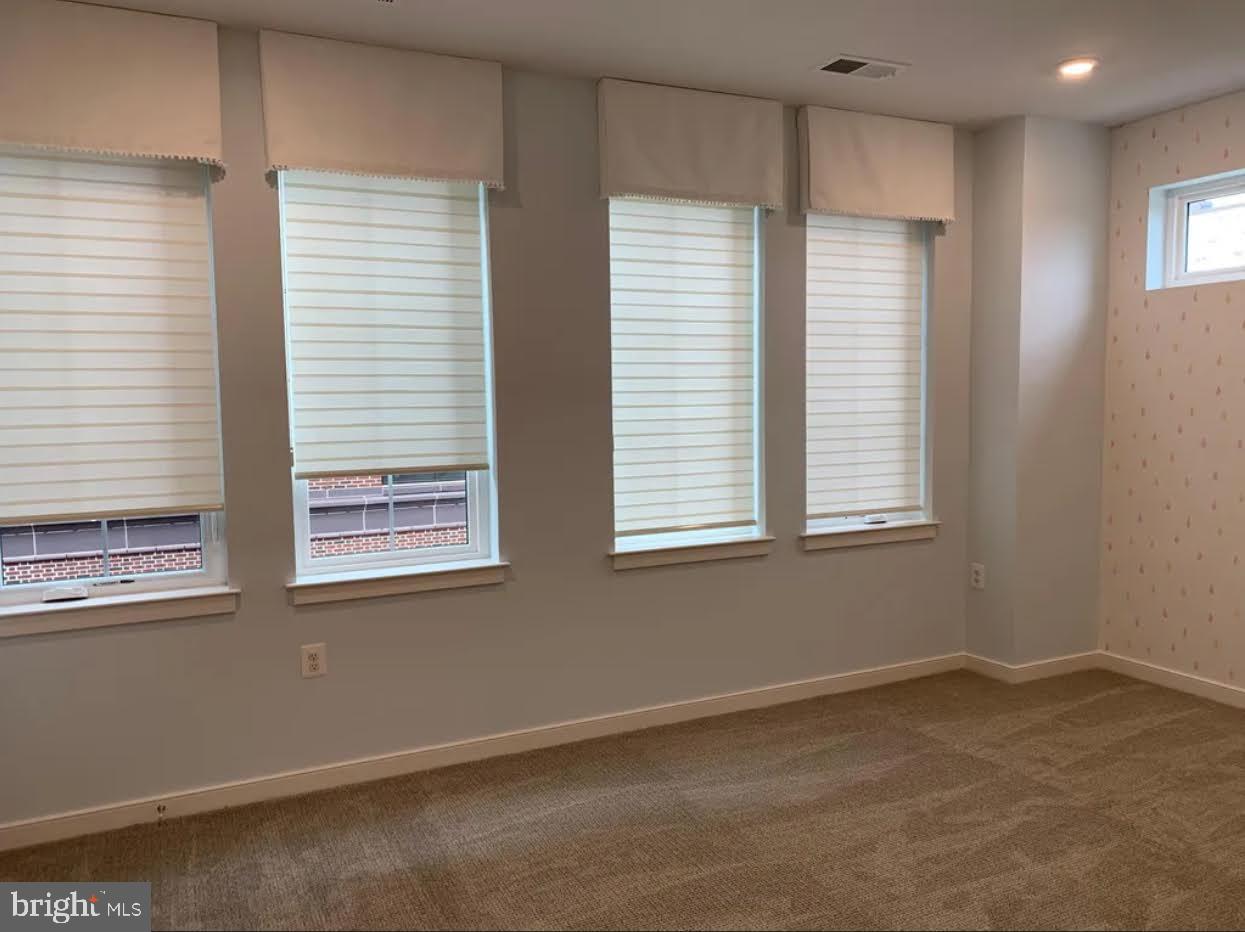 1870 Easterly Road Reston, VA 20190 - Photo 23 of 39