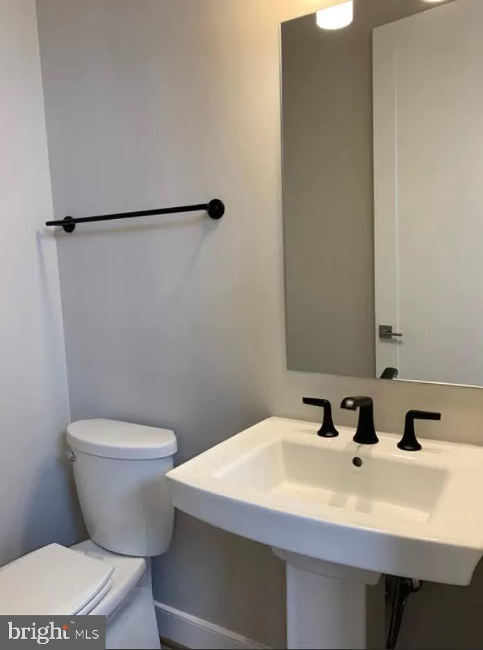 1870 Easterly Road Reston, VA 20190 - Photo 24 of 39