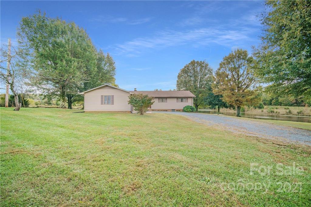20158 Coley Store Road Locust, NC 28097 - Photo 5 of 39 Gallery Image 5