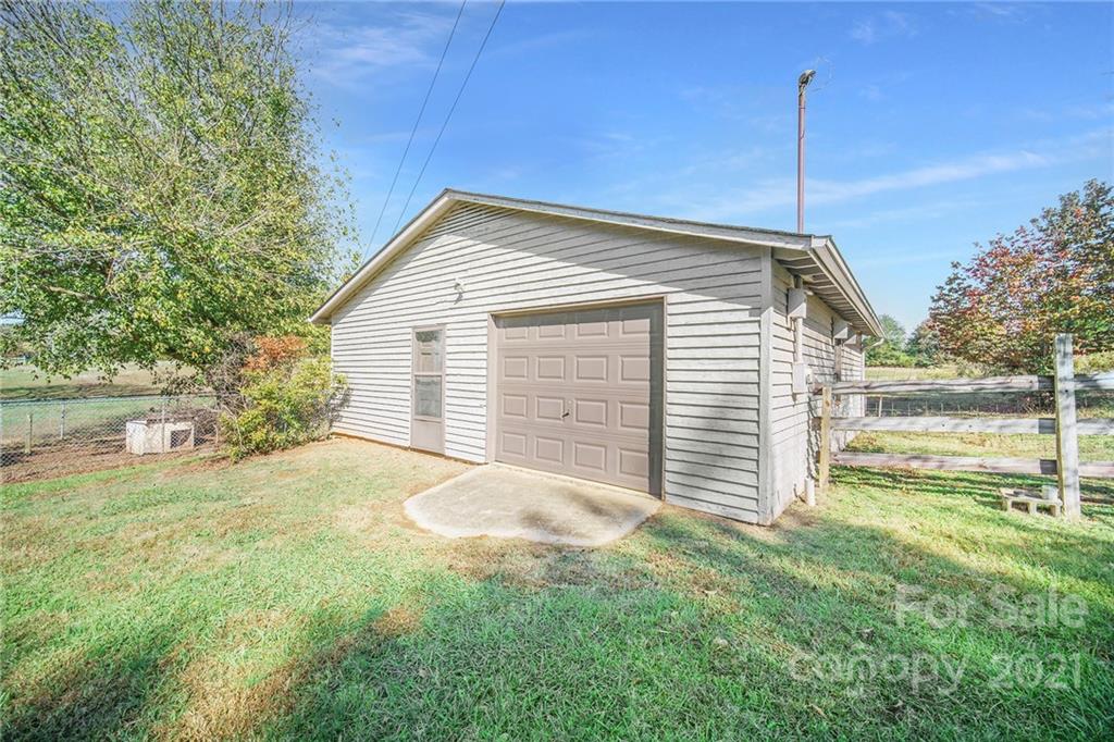 20158 Coley Store Road Locust, NC 28097 - Photo 9 of 39 Gallery Image 9