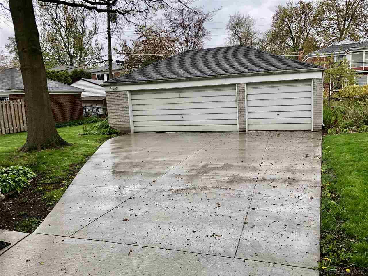 737 Harcourt Road Grosse Pointe, MI 48230 - Photo 14 of 14