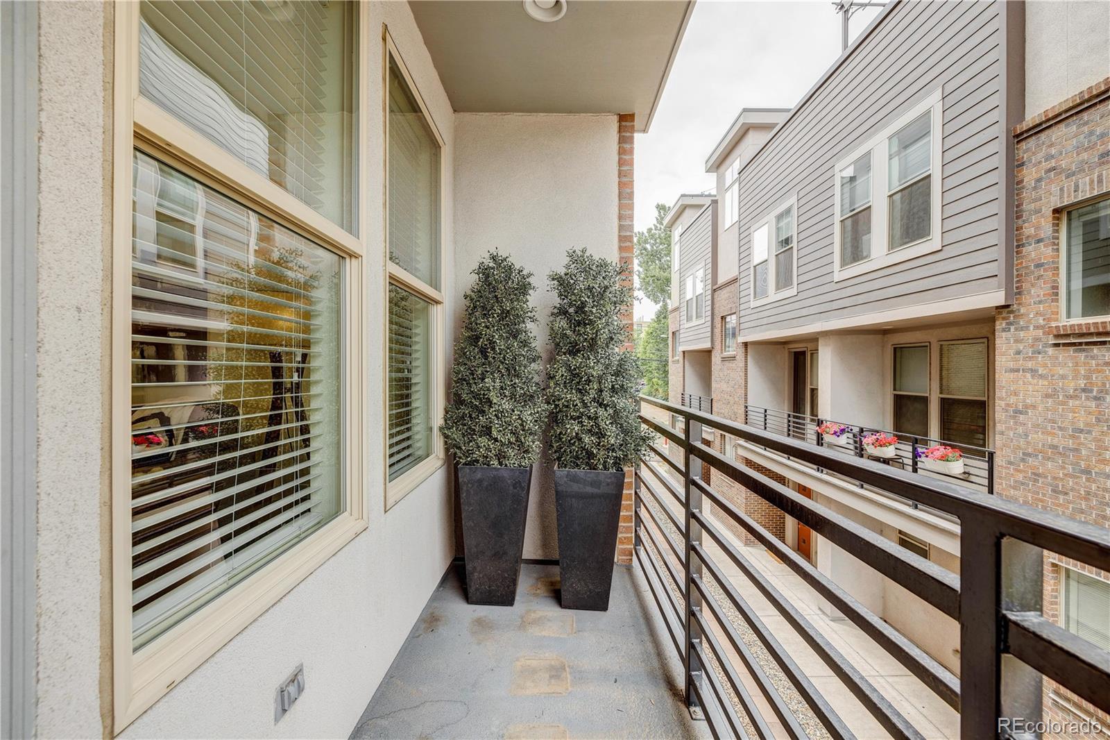 1317 Jackson Street Denver, CO 80206 - Photo 37 of 40