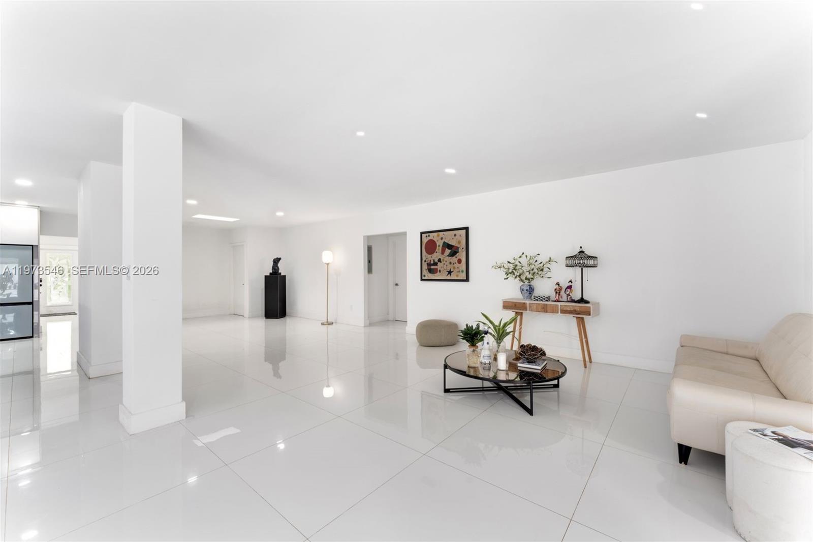 400 Southwest 24th Road Miami, FL 33129 - Photo 9 of 27