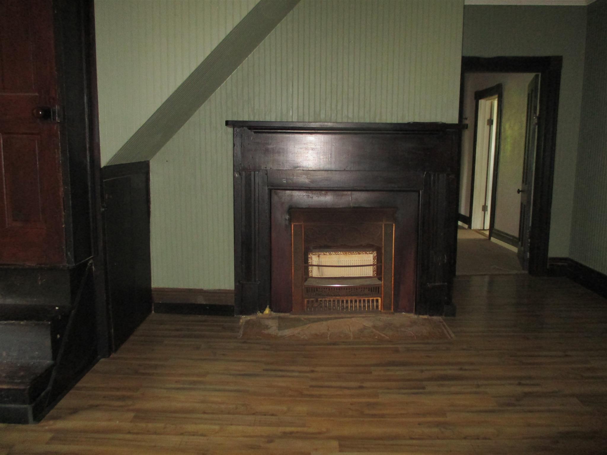 846 Edwards Road Lebanon, TN 37090 - Photo 23 of 30 a view of empty room with wooden floor