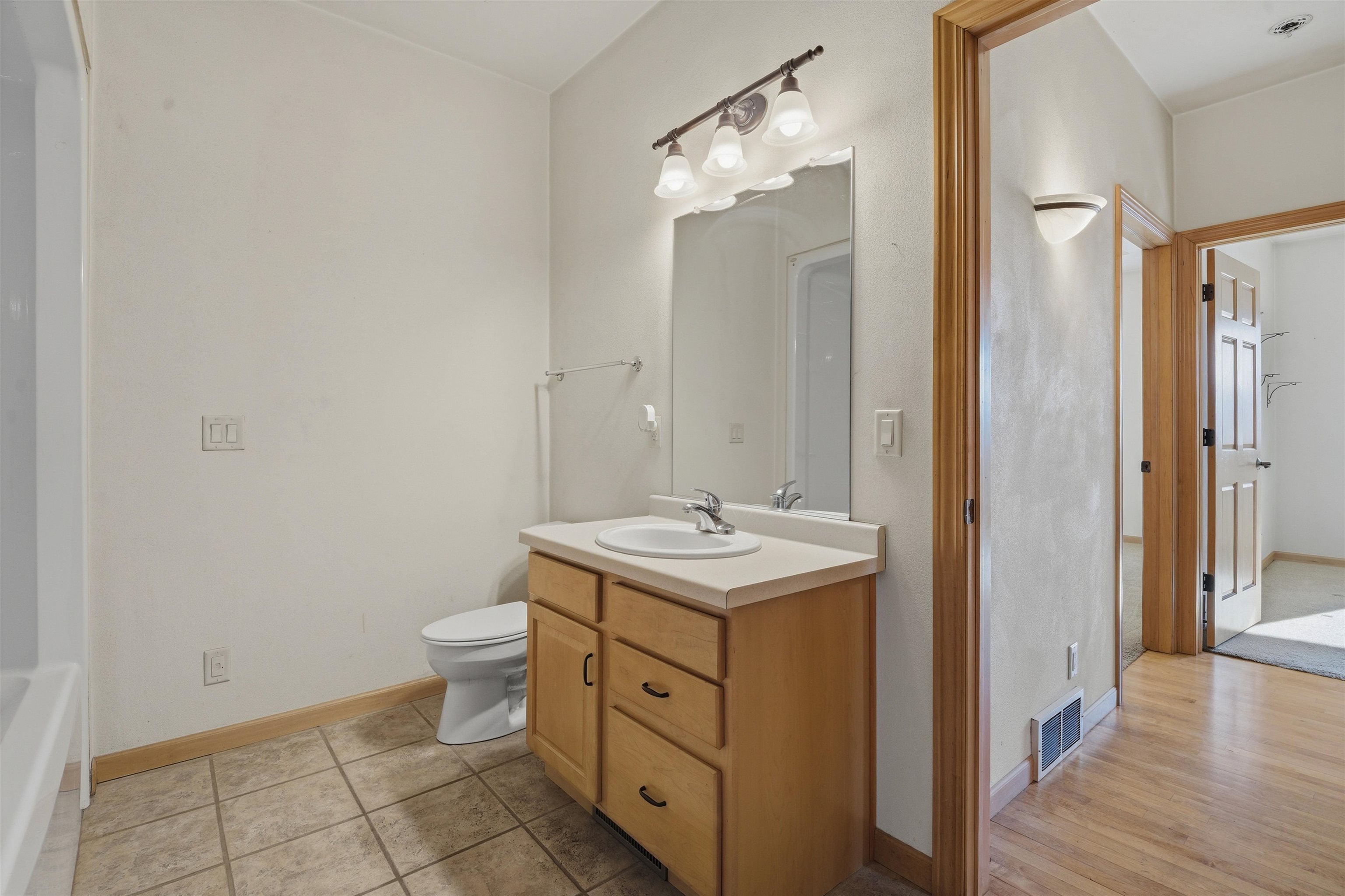 4724 North Fallview Lane Appleton, WI 54913 - Photo 14 of 24