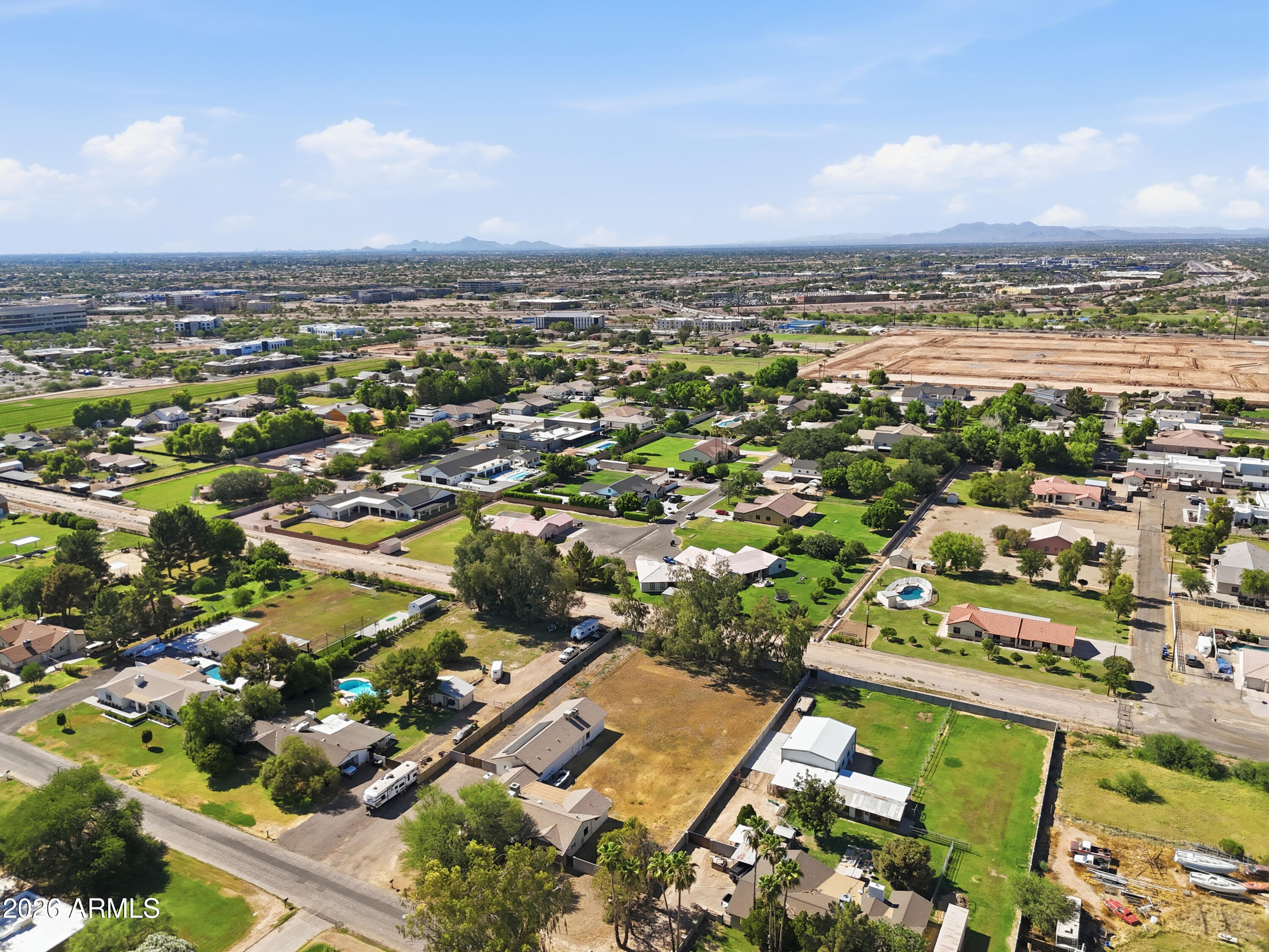 2266 East Willis Road Gilbert, AZ 85297 - Photo 33 of 95
