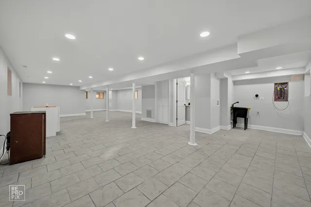 $339,900 | 8111 South Throop Street, Chicago, IL 60620