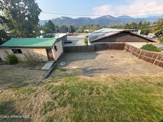 $79,000 | 115 South 5th Street, St. Maries, ID 83861