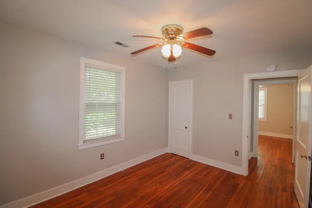 $2,275 | 679 Savannah Highway, Charleston, SC 29407