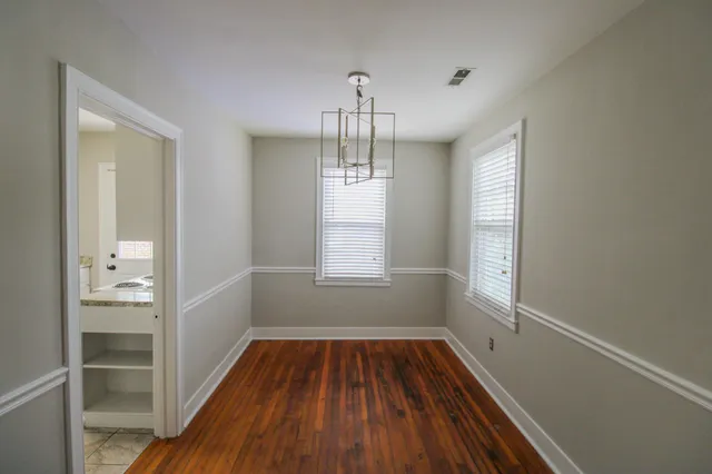 $2,275 | 679 Savannah Highway, Charleston, SC 29407