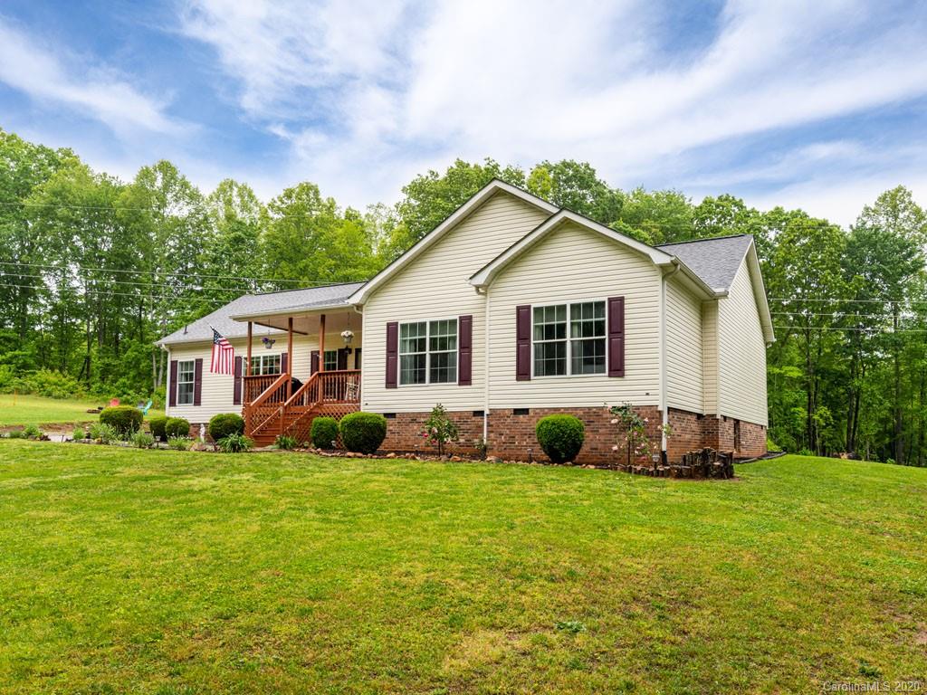 86 Shuler Road Candler, NC 28715 - Photo 2 of 29 Gallery Image 2