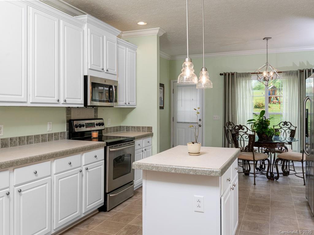 86 Shuler Road Candler, NC 28715 - Photo 12 of 29 Gallery Image 12