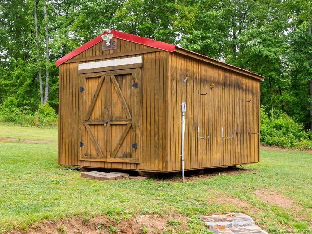 86 Shuler Road Candler, NC 28715 - Photo 28 of 29 Gallery Image 28
