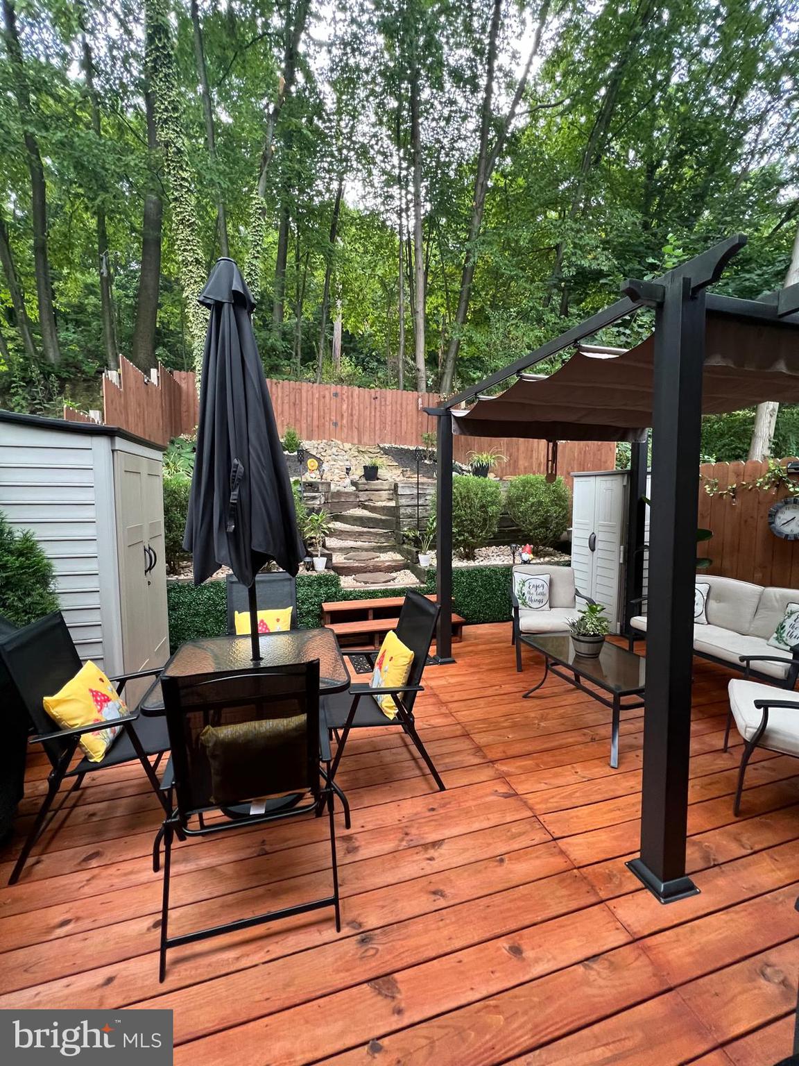 1074 Fox Run Reading, PA 19606 - Photo 22 of 23 Gallery Image 22