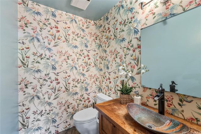 $4,599,000 | 4745 Aukai Avenue, Honolulu, HI 96816