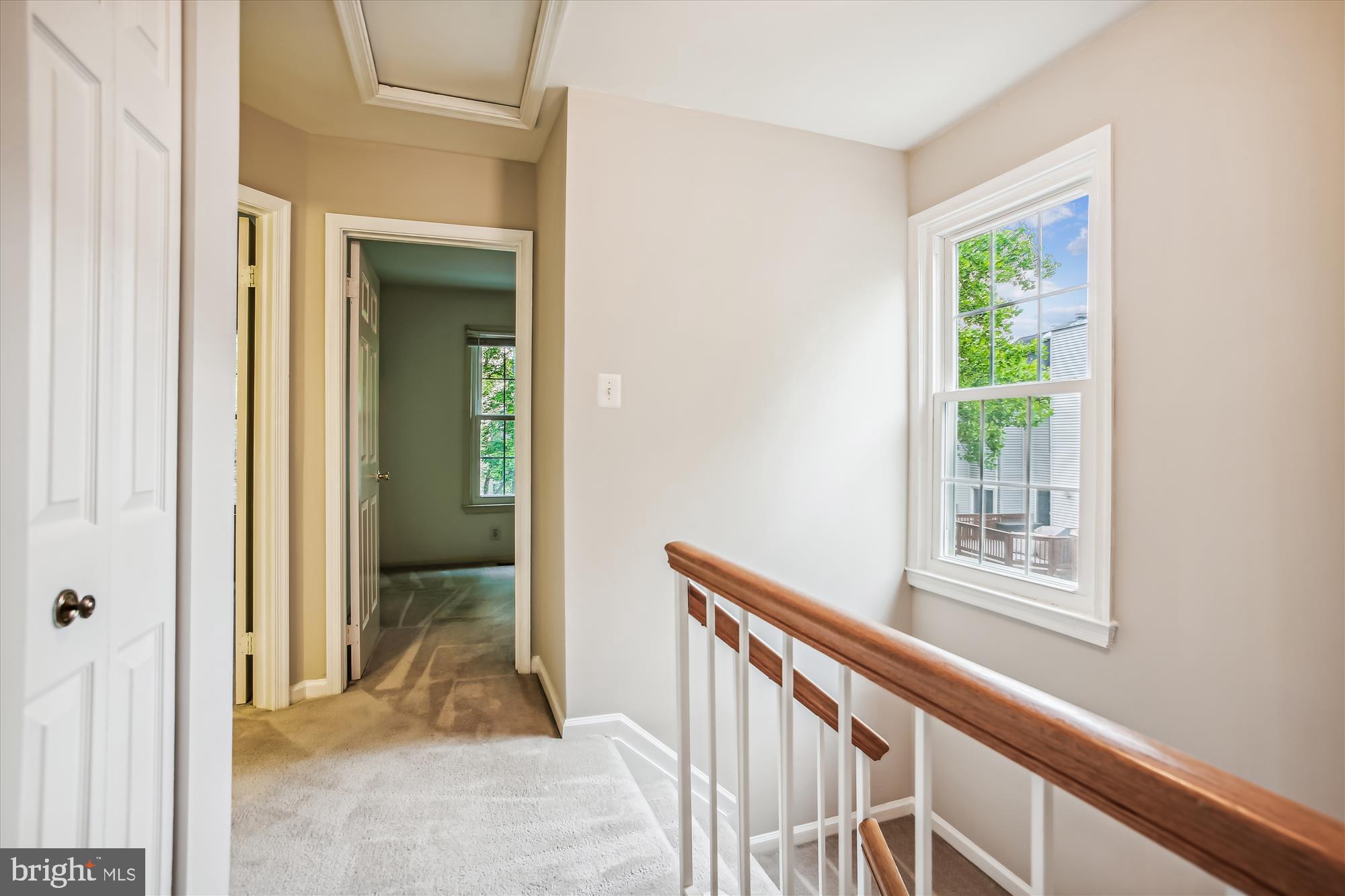 8493 Springfield Oaks Drive Springfield, VA 22153 - Photo 26 of 36 Hall