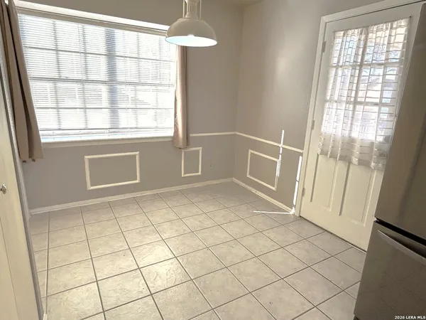 $1,795 | 7500 Callaghan, Unit 350, San Antonio, TX 78229