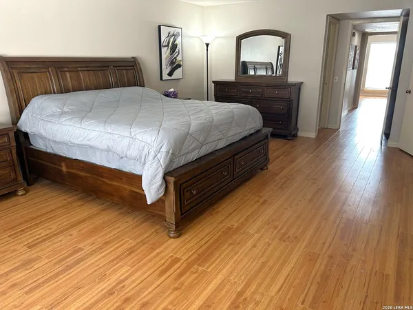 $1,795 | 7500 Callaghan, Unit 350, San Antonio, TX 78229