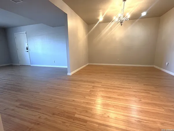 $1,795 | 7500 Callaghan, Unit 350, San Antonio, TX 78229