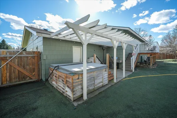 $510,000 | 320 West Chatham Court, Spokane, WA 99218