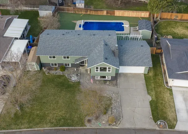 $510,000 | 320 West Chatham Court, Spokane, WA 99218