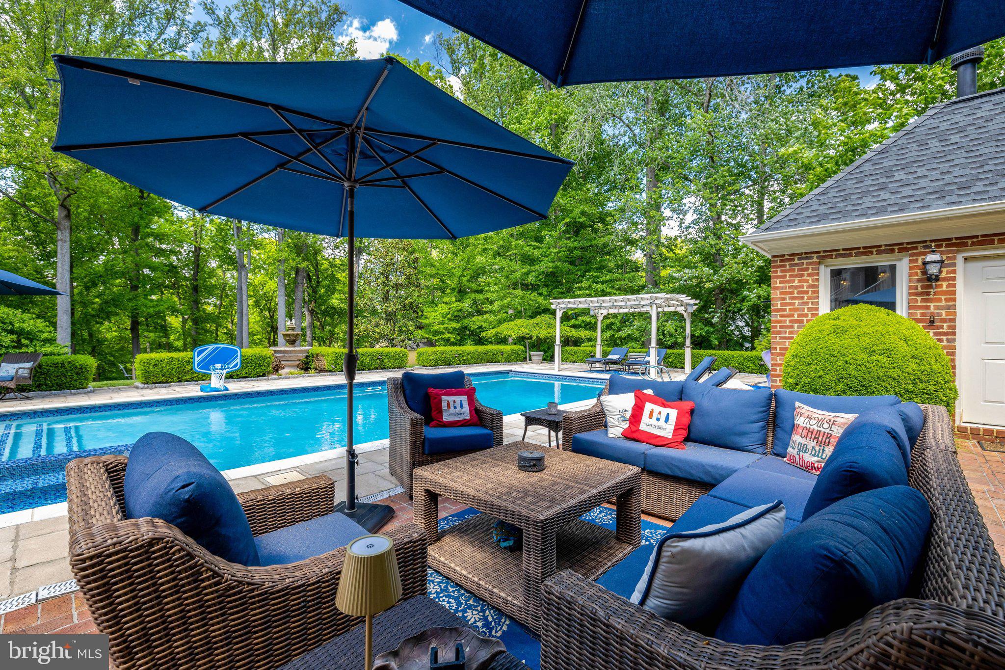 105 Interpromontory Road Great Falls, VA 22066 - Photo 57 of 76