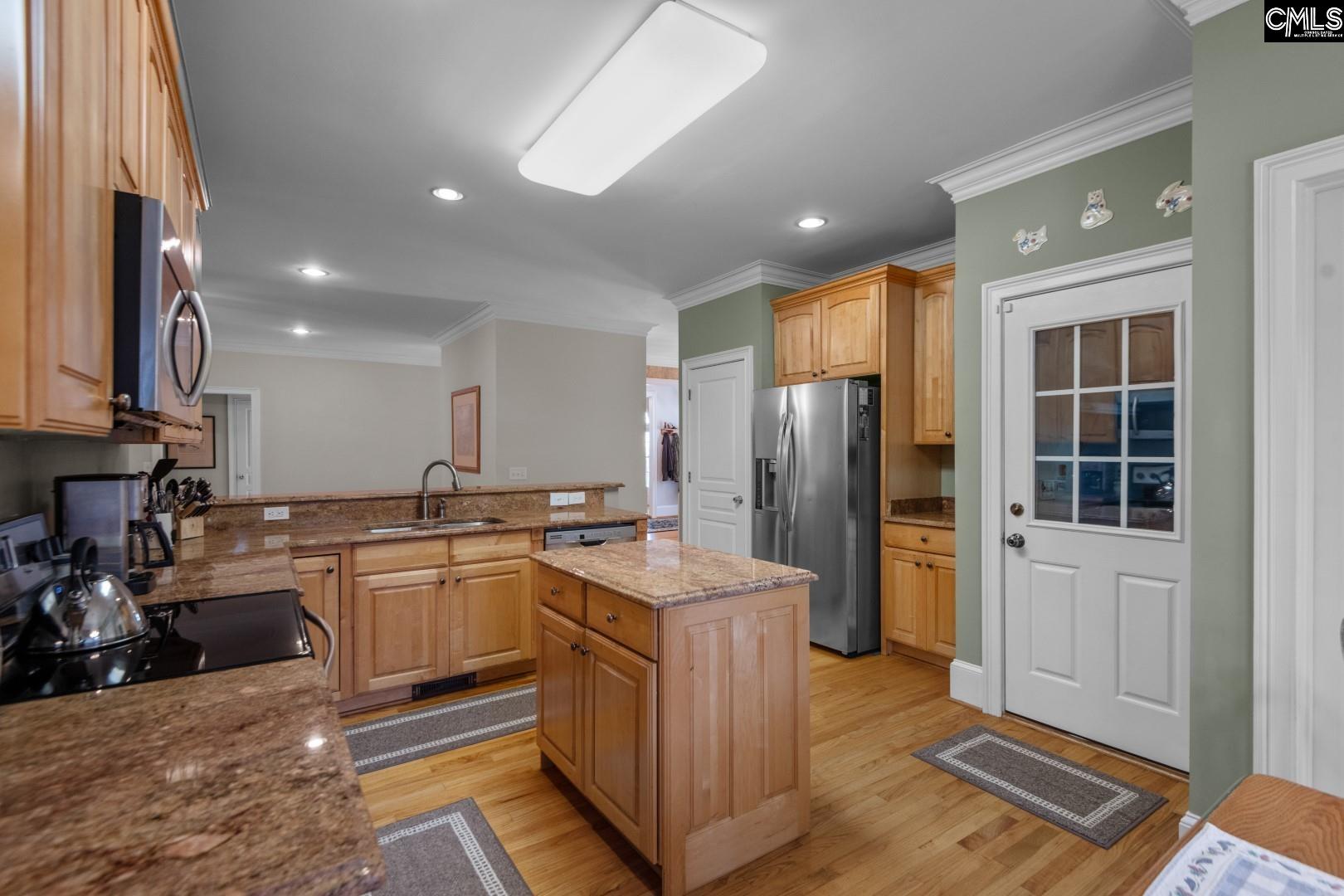 115 Pointe Overlook Drive Chapin, SC 29036 - Photo 17 of 45