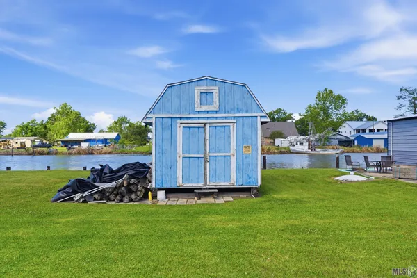 $110,000 | 924 Highway 55, Montegut, LA 70377
