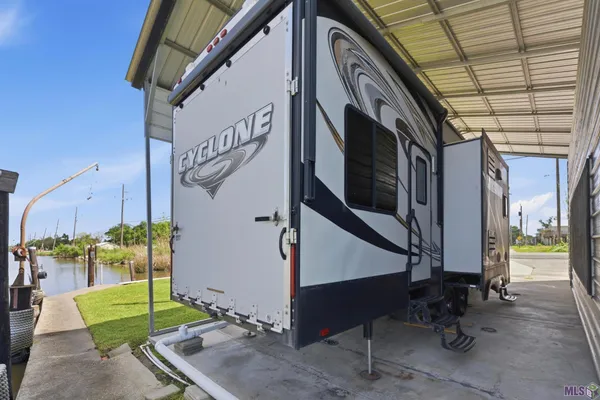 $110,000 | 924 Highway 55, Montegut, LA 70377