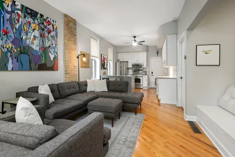 $395,000 | 1734 West Ohio Street, Unit 1S, Chicago, IL 60622