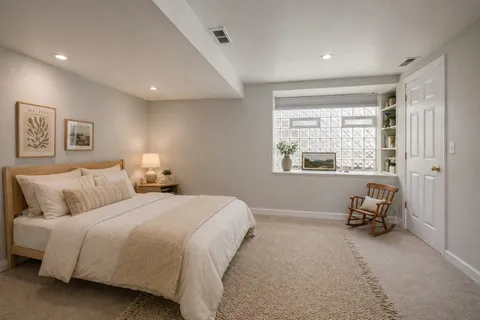 $395,000 | 1734 West Ohio Street, Unit 1S, Chicago, IL 60622