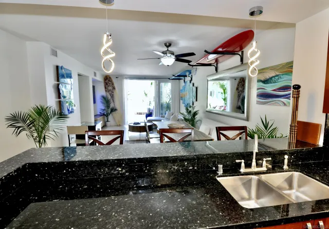 $8,500 | 5410 La Jolla Boulevard, Unit A111, La Jolla, CA 92037