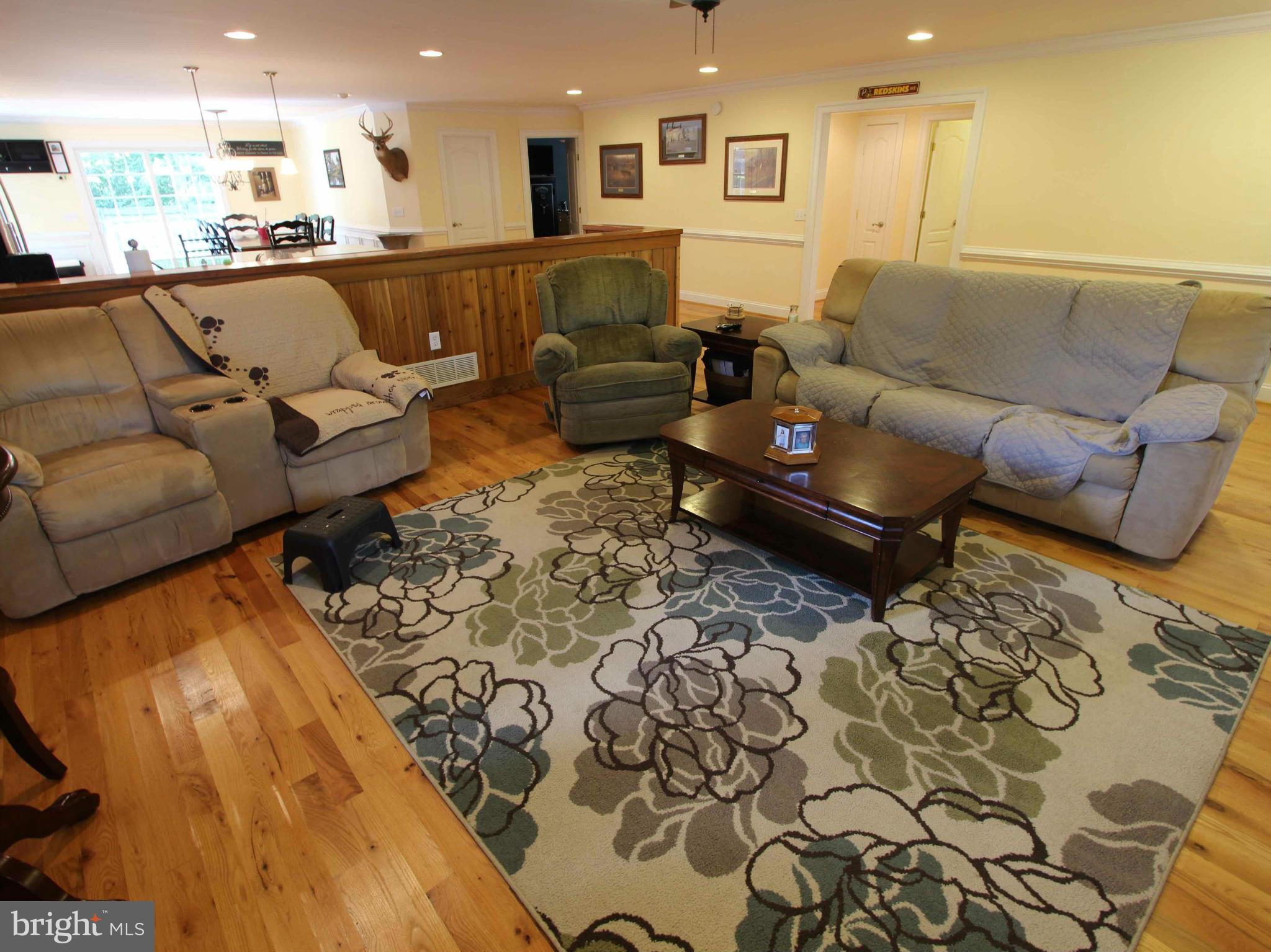 110 Rebel Road Grasonville, MD 21638 - Photo 13 of 30 Living Room