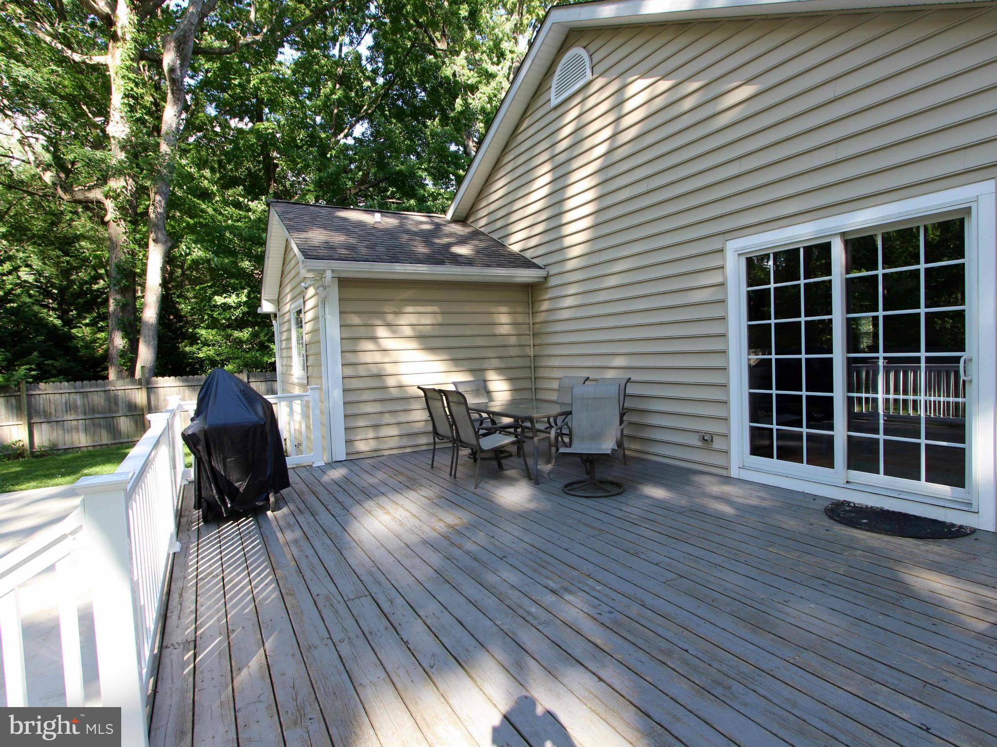 110 Rebel Road Grasonville, MD 21638 - Photo 28 of 30 Exterior (Rear)